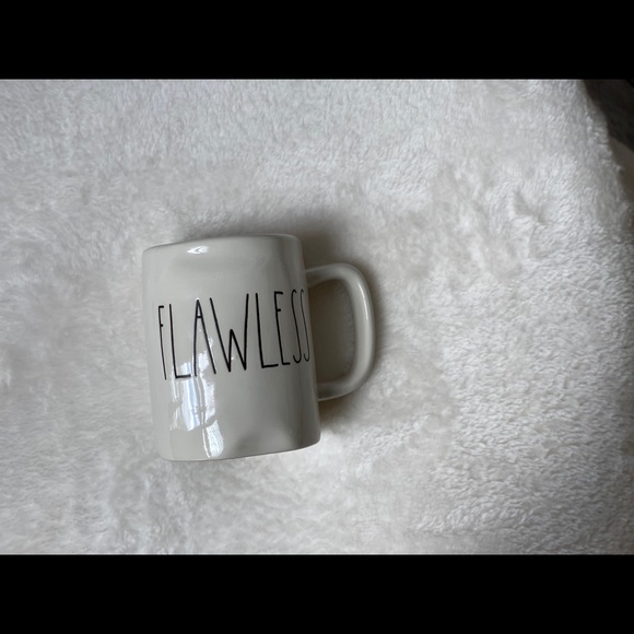 FLAWLESS Rae Dunn mug - Picture 4 of 4